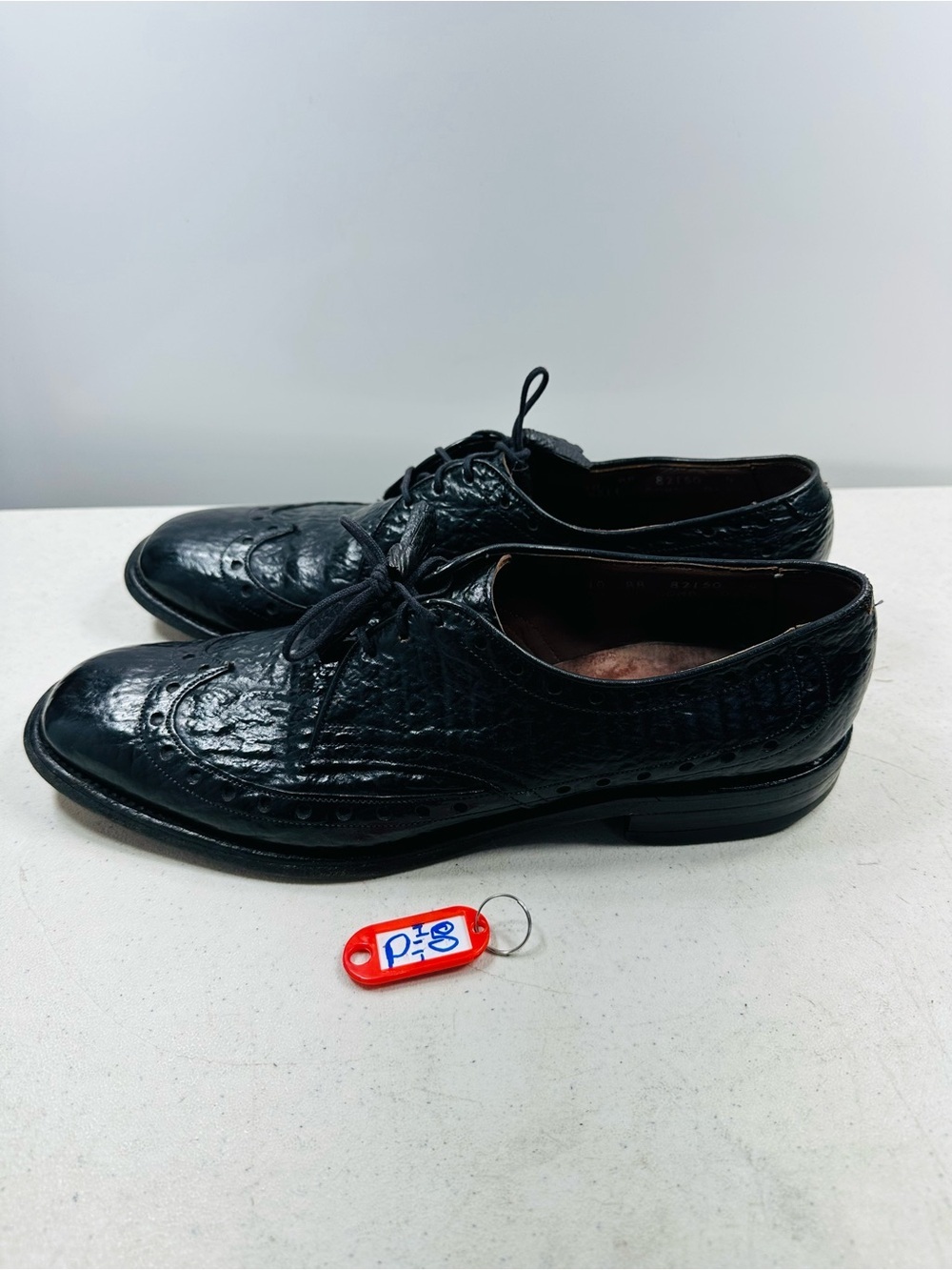 Allen Edmonds Black Textured Leather Wingtip Oxfords